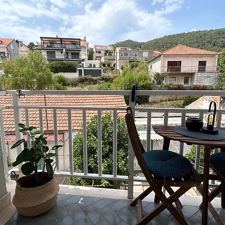Apartments Boris Smokvica  エクステリア 写真